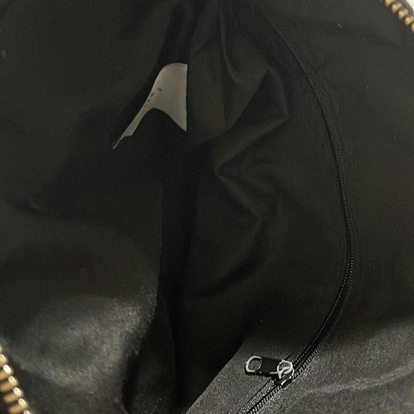 Handle or over the shoulder pocket book. - Picture 8 of 12